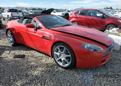 2007 Aston Martin V8 Vantage z USA, uszkodzony, nr VIN SCFBF04B97GD06655